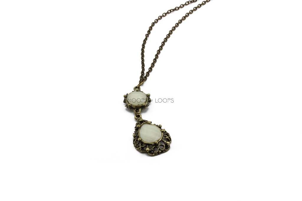 nn1000002-favorite-aunts-pendant