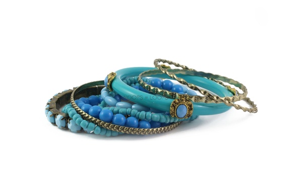 bb1000011-turqouise-colored-bangle-set