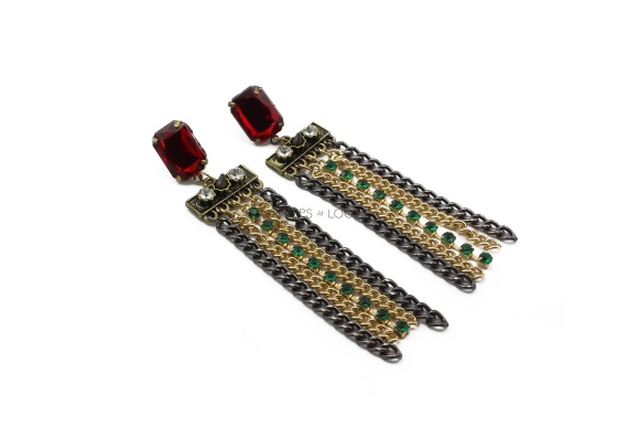 ee1000004-008-grand-gem-tassel-earrings