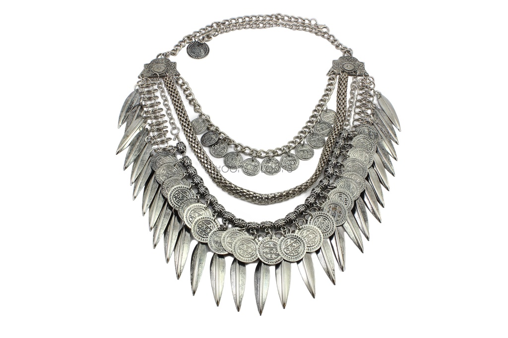 nn1000030-1-queen-of-the-land-necklace