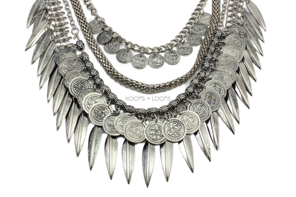 nn1000030-2-queen-of-the-land-necklace